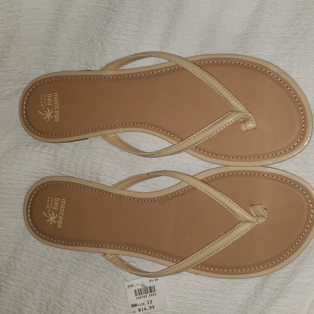Flip flops Tan size 13